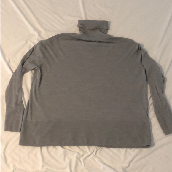 Wool Everlane square turtleneck - Picture 6 of 6